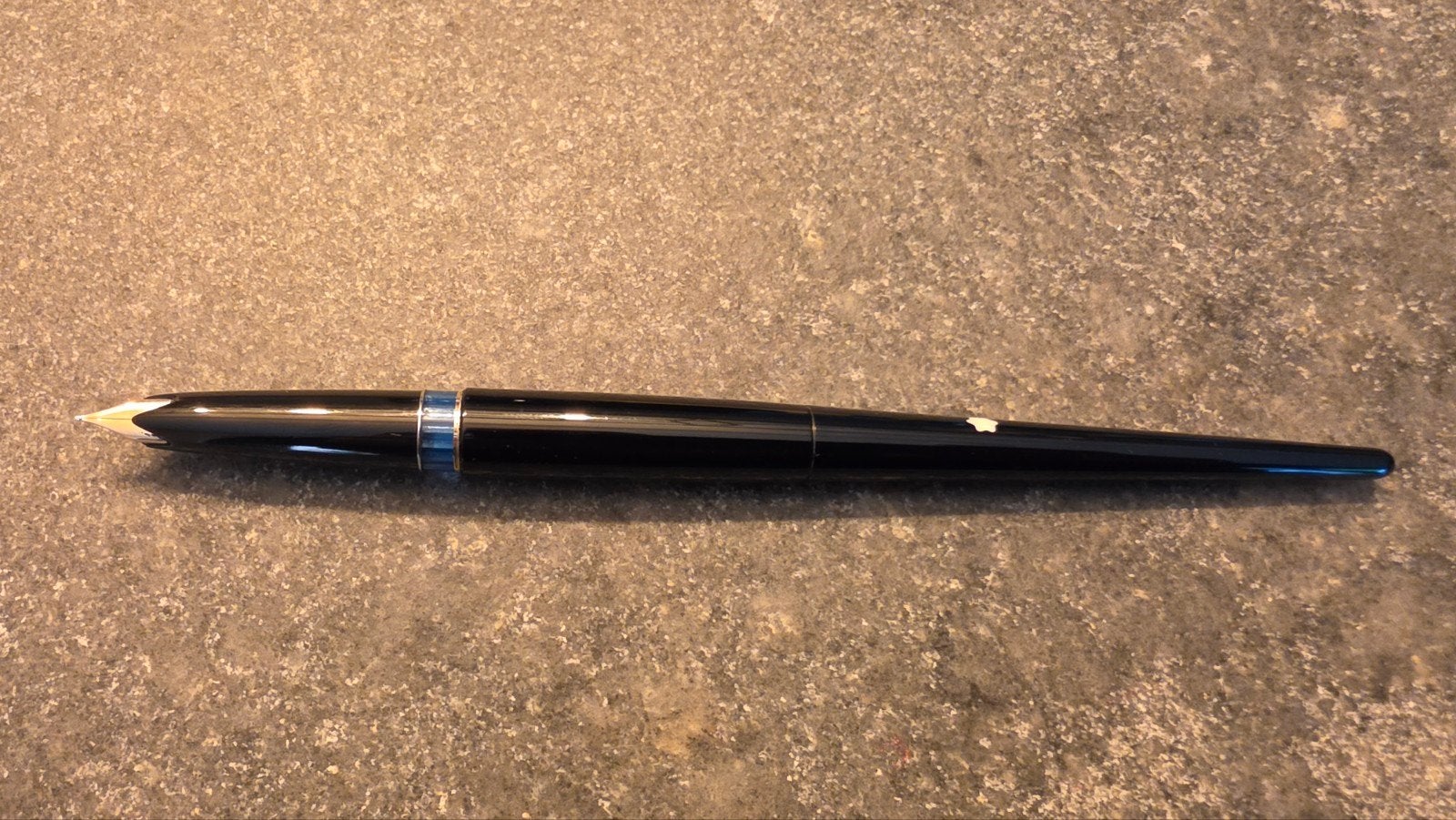 Montblanc Meisterstck 222 desk pen, Ophalen of Verzenden, Zo goed als nieuw, Balpen, Mont Blanc