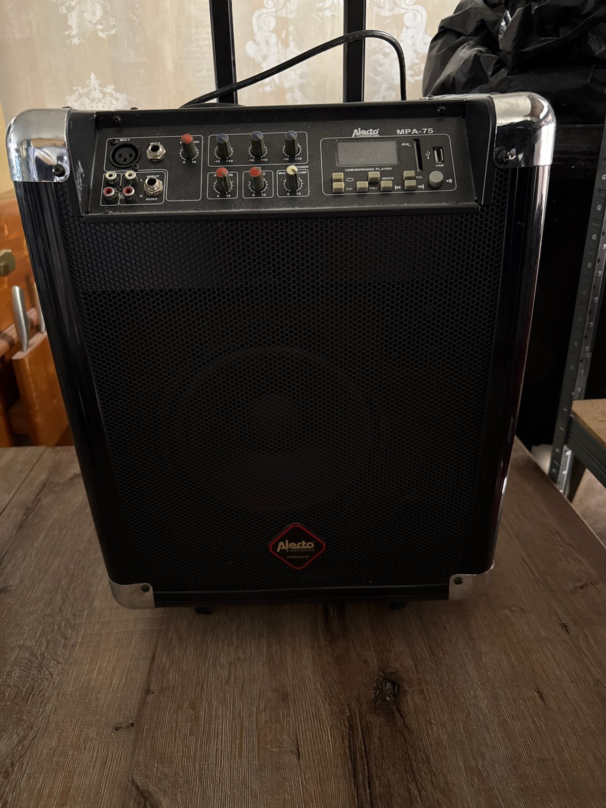 Alecto MPA-75 Mobiele PA-speaker met microfoon, Muziek en Instrumenten, Ophalen, Gebruikt, Overige typen