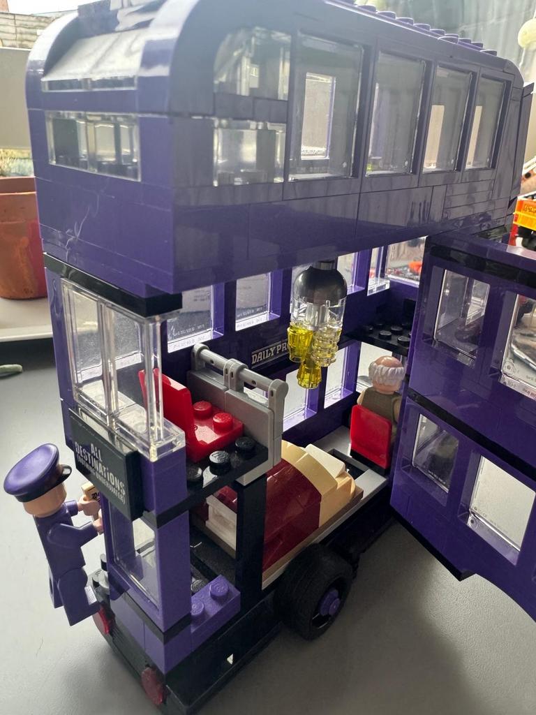 LEGO Harry Potter De Collectebus (75957) - compleet, Lego, Harry Potter, Ophalen of Verzenden, Zo goed als nieuw