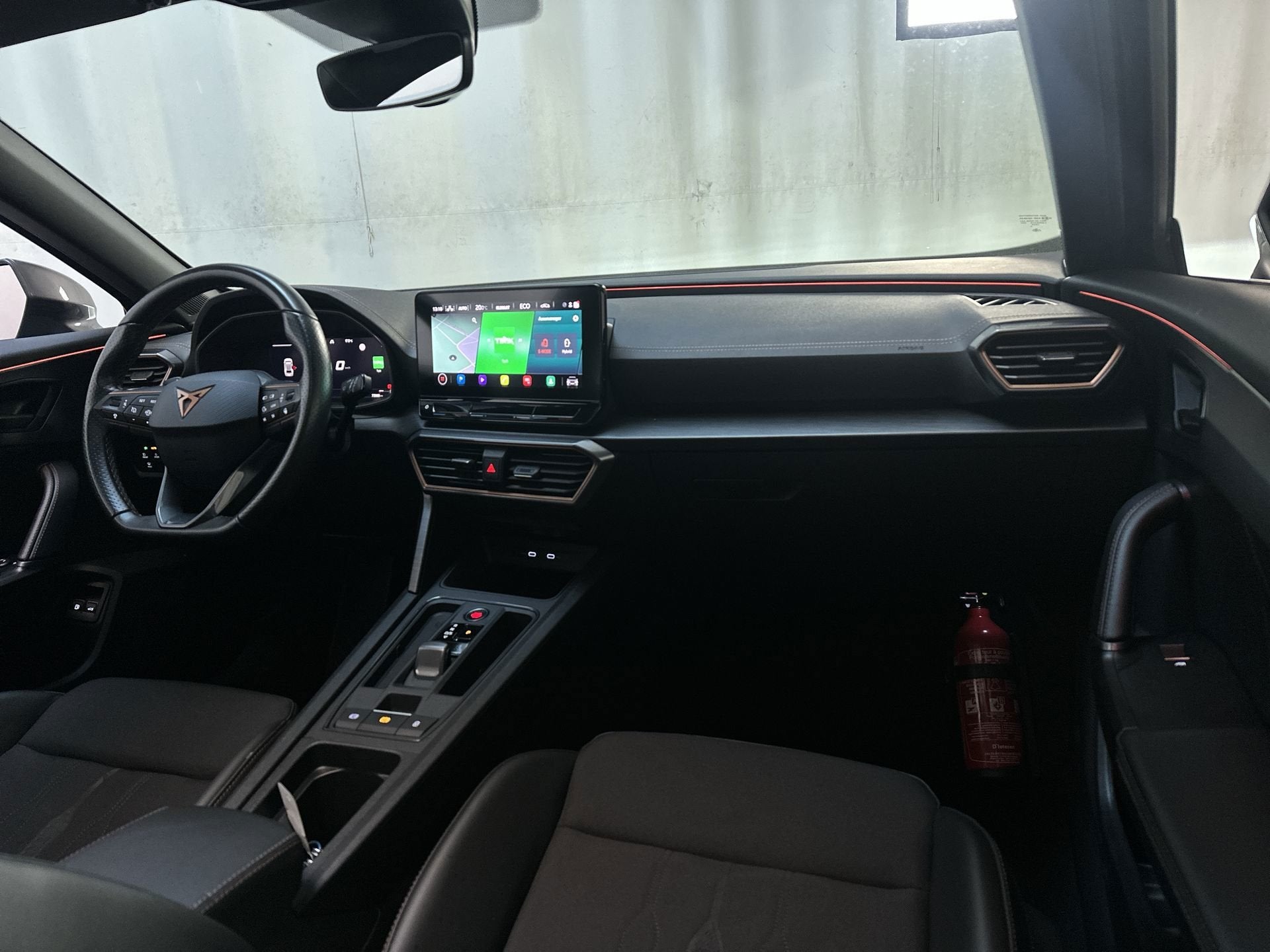Cupra Formentor 1.4 e-Hybrid Business Camera Panoramadak Sfe, Auto's, Dealer onderhouden, Gebruikt, 4 cilinders, Leder en Stof