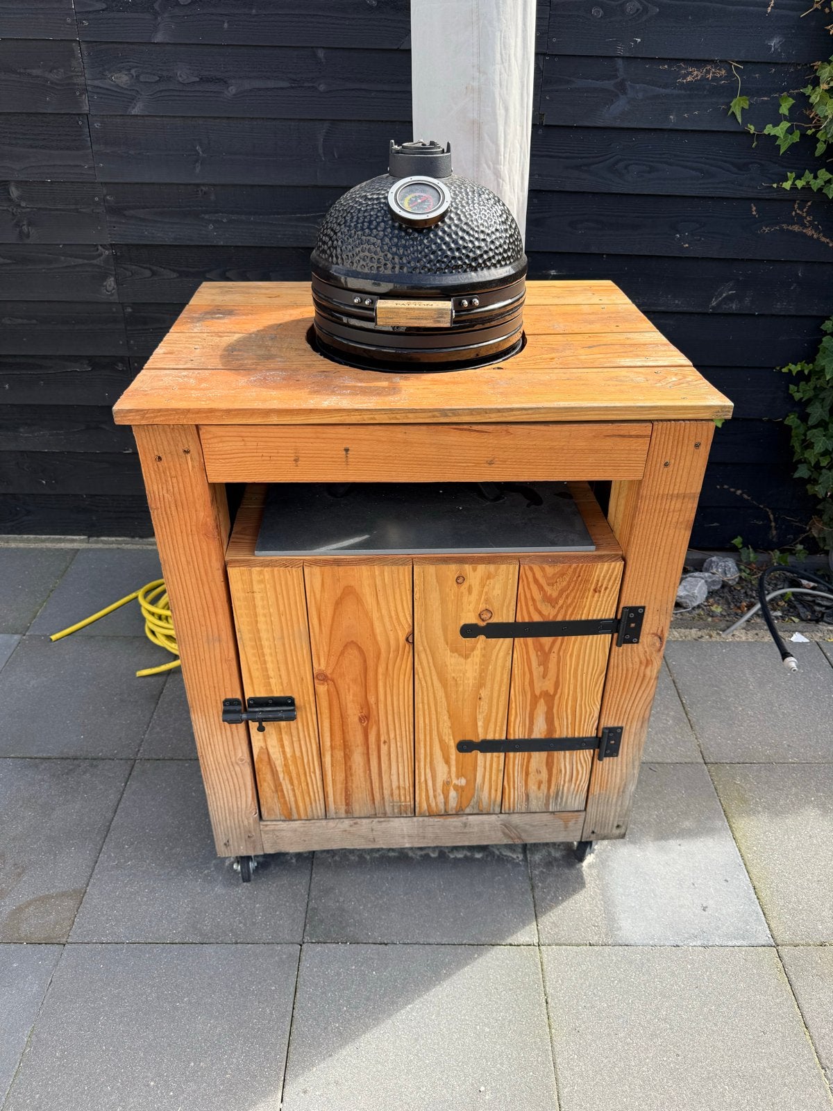 Patton 15inch Kamado BBQ buitenkeuken, Ophalen, Gebruikt