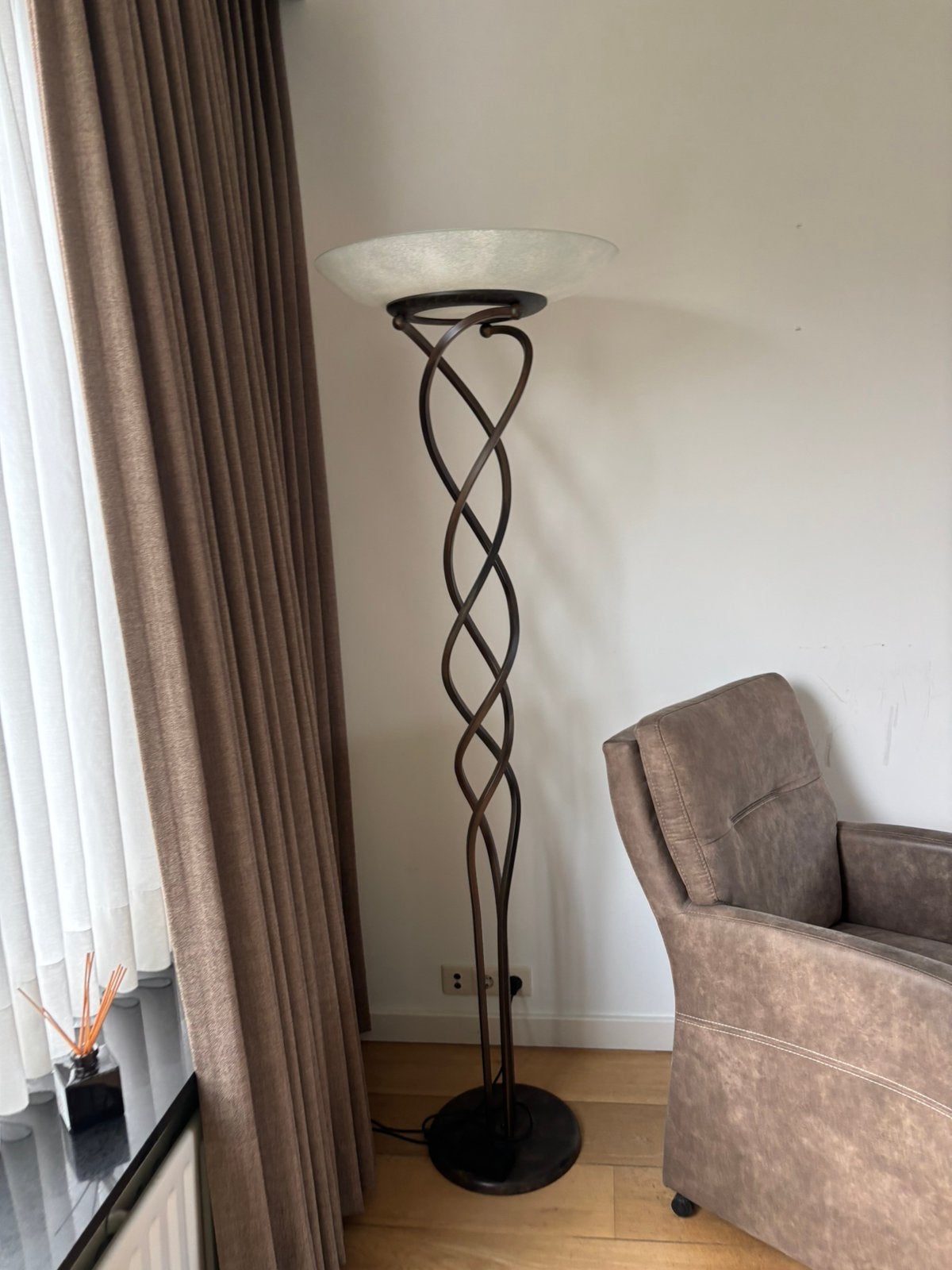 Staande lamp, Huis en Inrichting, Lampen | Vloerlampen, Ophalen, 150 tot 200 cm