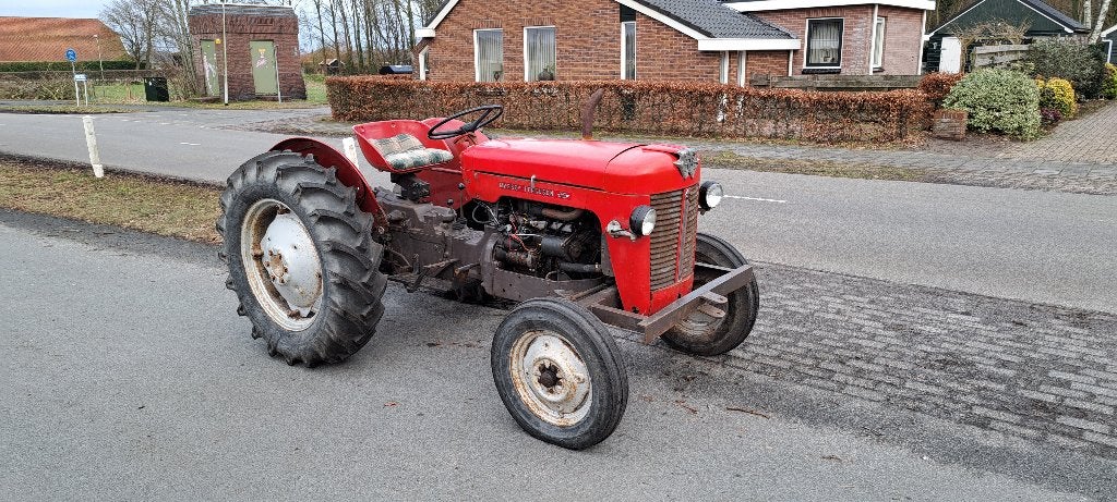 MF  25,  DEUTZ  D  40,  FORD  MET VOORLADER, Ophalen, Gebruikt, Ford, Tot 80 Pk