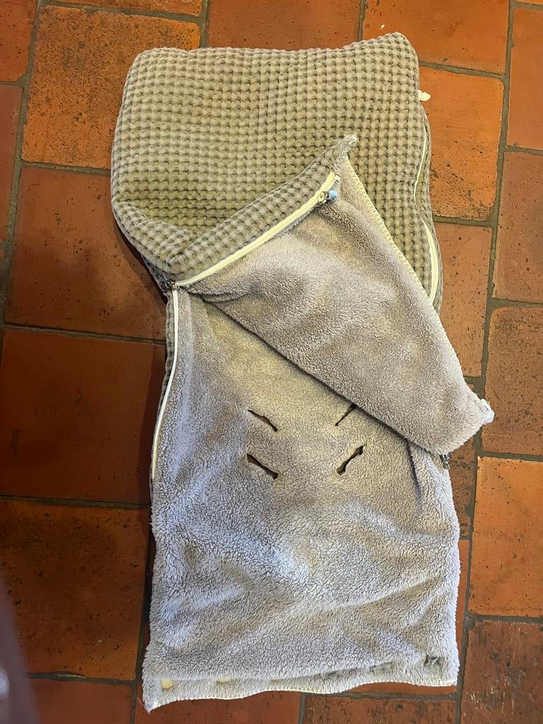 Koeka Maxicosi Dekentje - Grijs Wafelstof, Ophalen, Gebruikt, Minder dan 70 cm, Deken