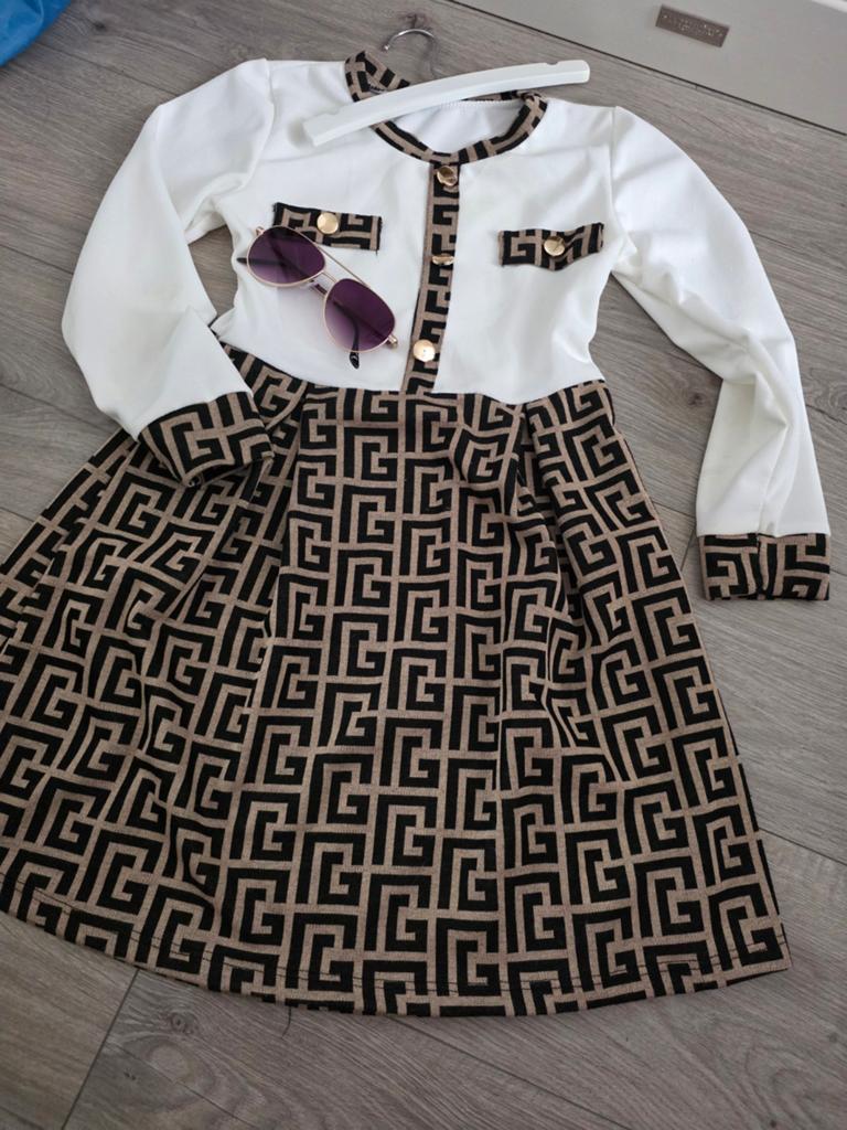 Nette Jurk Feest/Gelegenheid 'Versage'Stijl 128  Luchtig, Gelegenheidsjurk, Gebruikt, Jurk of Rok, Verzenden