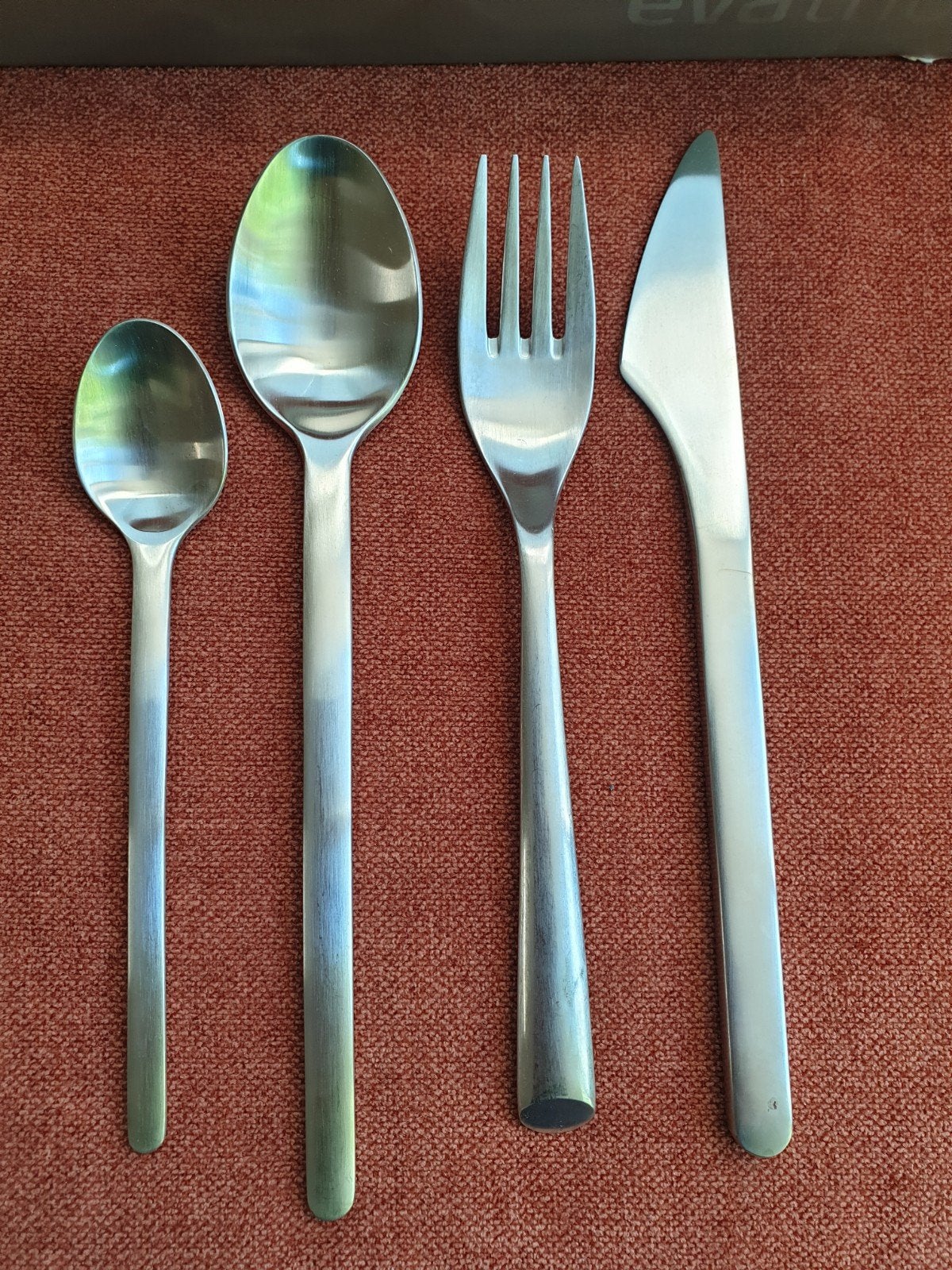 16 delig bestek eva trio, Ophalen of Verzenden, Nieuw, Rvs of Chroom