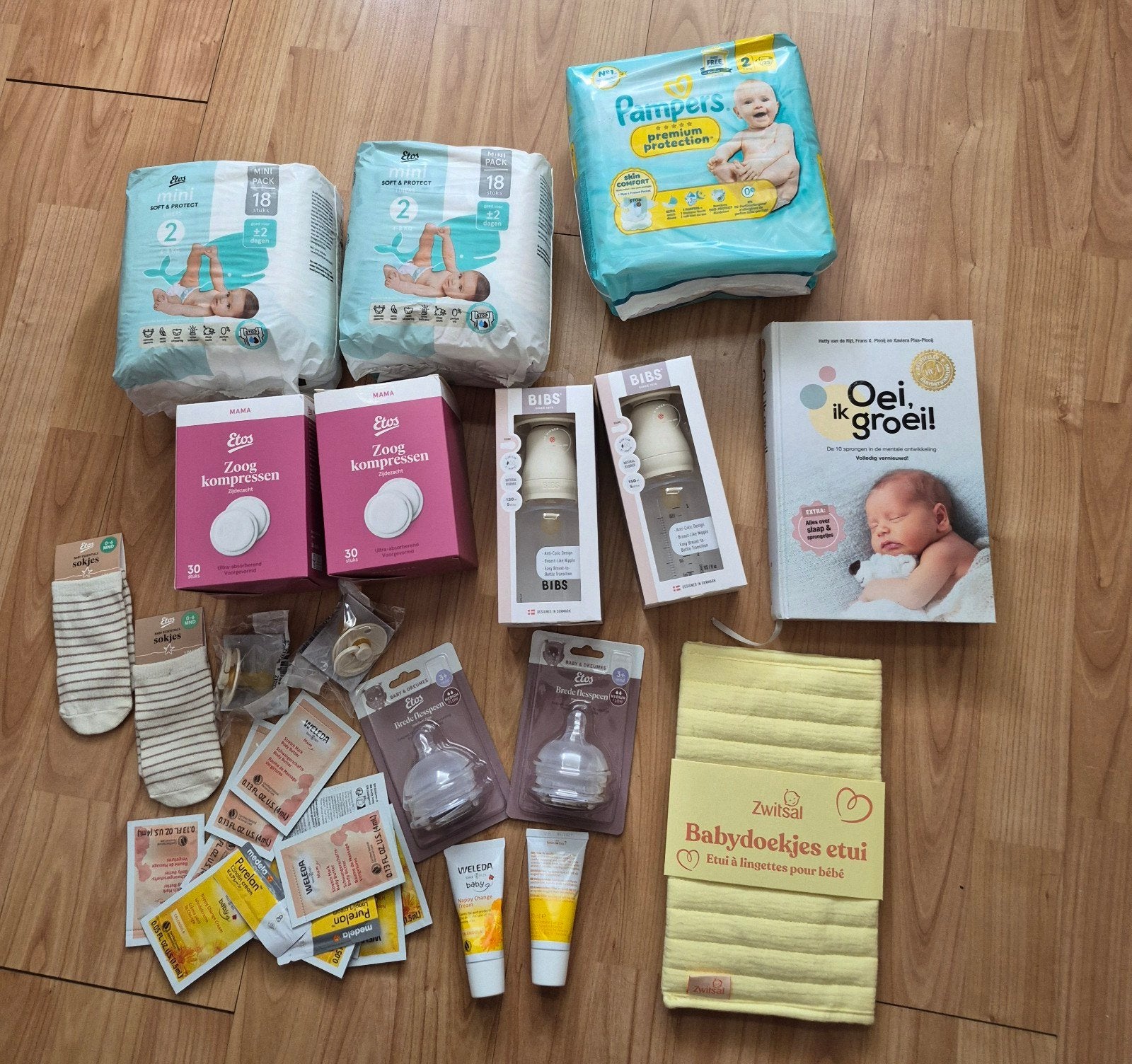 Groot Baby Startpakket kraamcadeau oa pampers Luiers maat 2, Ophalen of Verzenden, Nieuw