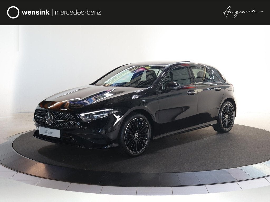 Mercedes-Benz A-klasse 250e Business Solution AMG | Panorama, Auto's, Mercedes-Benz, Automatische klimaatregeling, 4 cilinders
