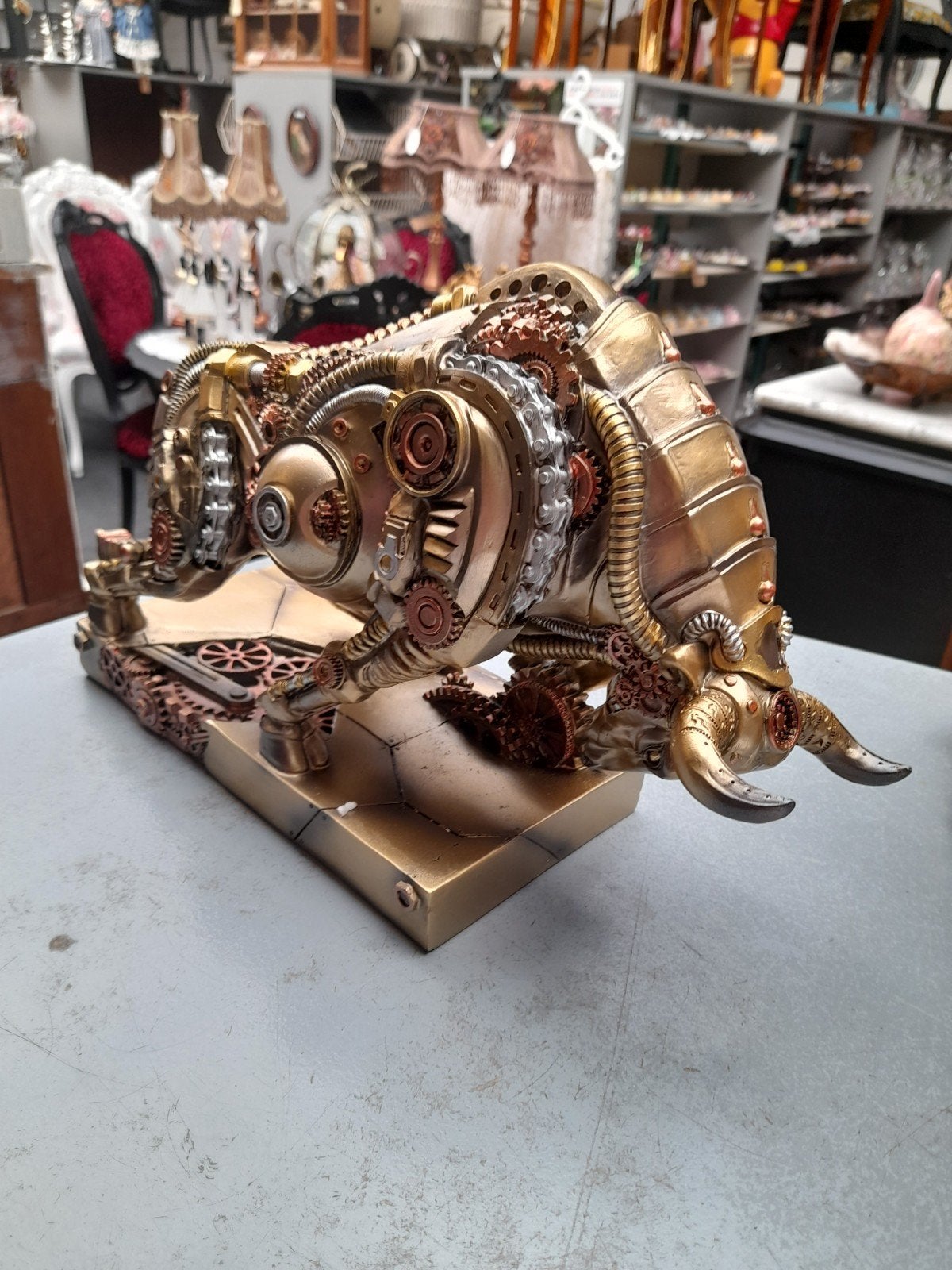 Steampunk beeld stier, Ophalen, Zo goed als nieuw, Dier