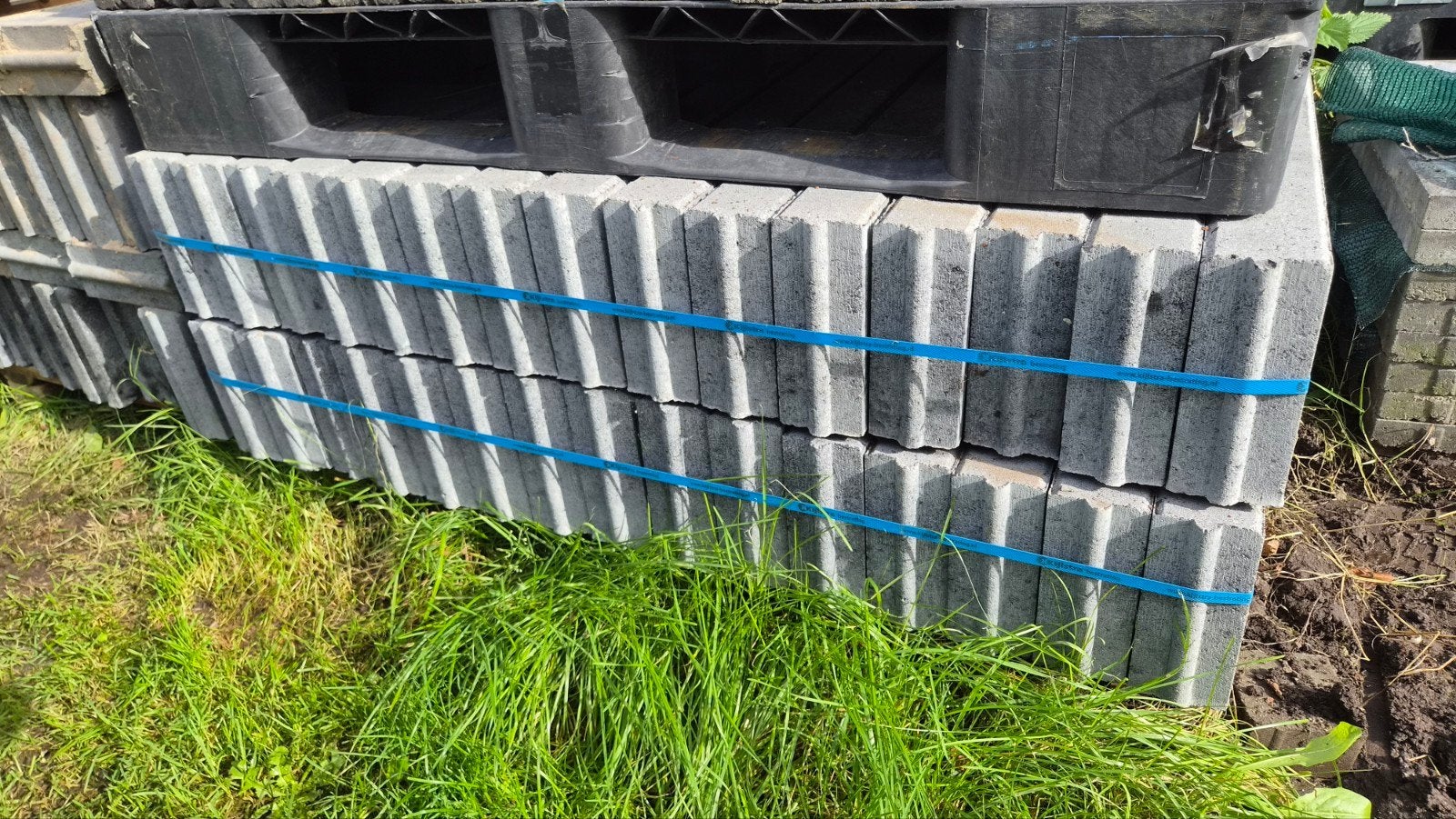 Opsluitbanden antraciet 8x20x100cm - 42 stuks, Ophalen, Zo goed als nieuw, Beton, Overige typen