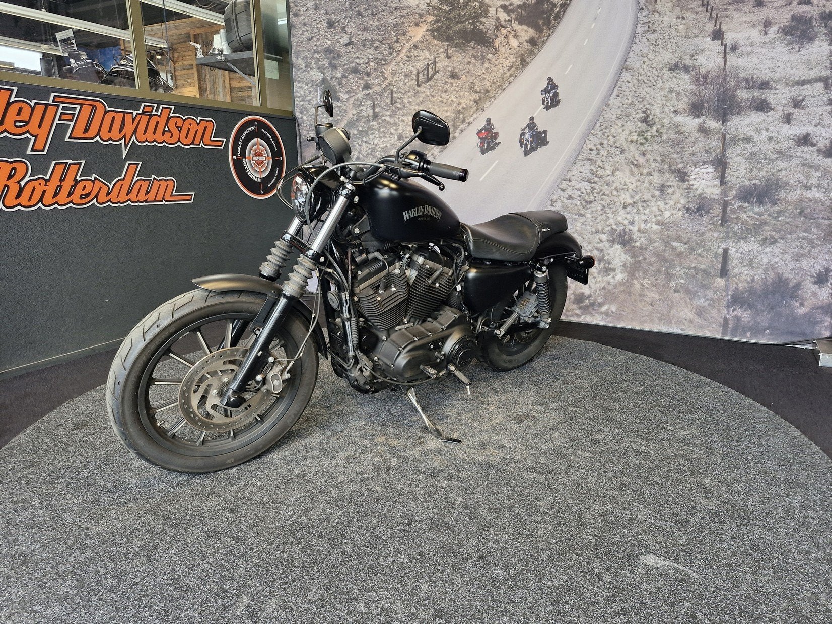 Harley-Davidson XL883N Sportster Iron (bj 2015), Motoren, Motoren | Harley-Davidson, Laan van Vredenoord 33
2289 DA  RIJSWIJK, NL