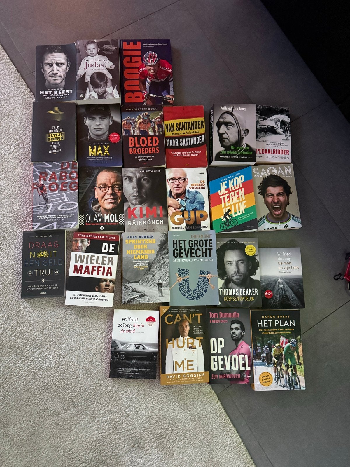 Grote collectie wielerboeken - diverse titels, Ophalen of Verzenden, Gelezen, Nederland