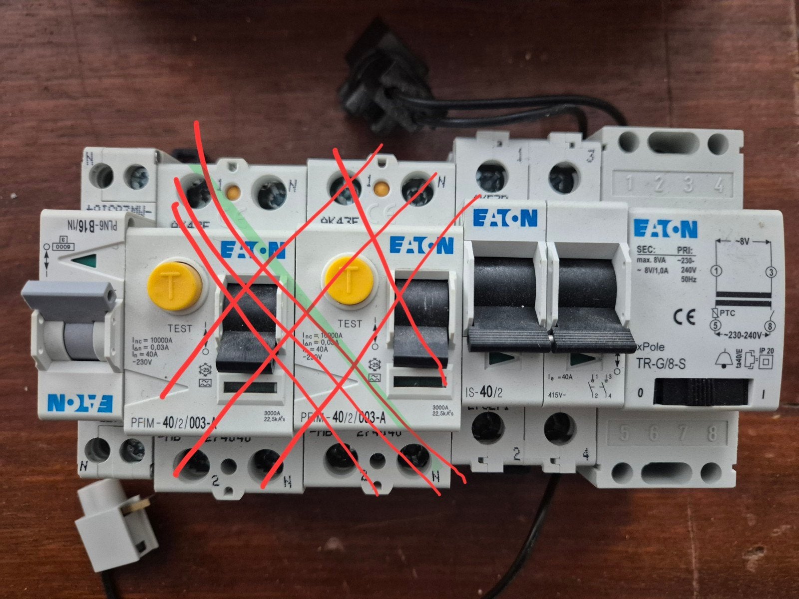 Eaton Hoofdschakelaar & Beltrafo, Ophalen of Verzenden, Zo goed als nieuw, Eaton, Installatieautomaat