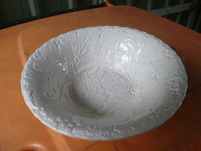 Bordallo 2 x wit kommetje Ø18 x 6 cm  nieuw, Nieuw, Ophalen of Verzenden, Kom(men), Overige stijlen