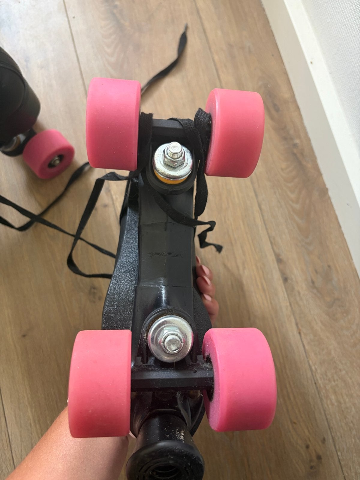 RSCO rolschaatsen - Zwart met roze wielen, Ophalen of Verzenden, Zo goed als nieuw, Dames