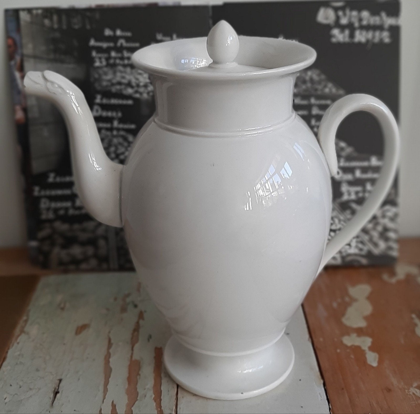 Koffiepot in wit Boch? Nimy?, Antiek en Kunst, Ophalen of Verzenden