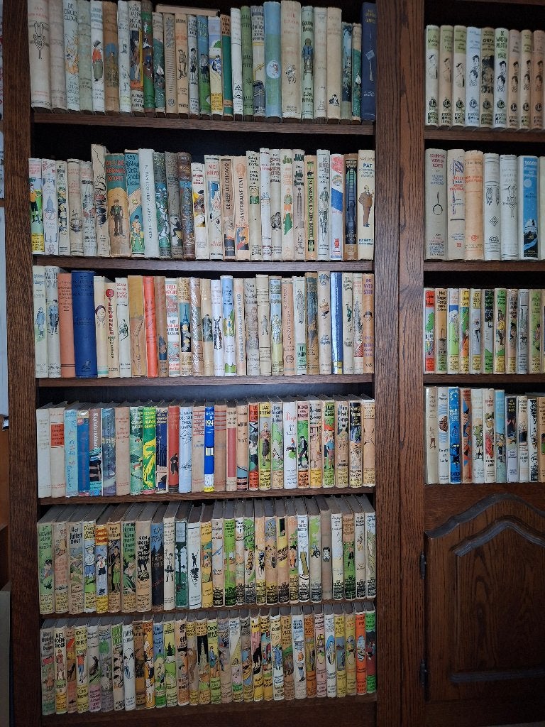 Oude jongensboeken en plaatjesalbums, Ophalen, Gelezen, Diverse auteurs