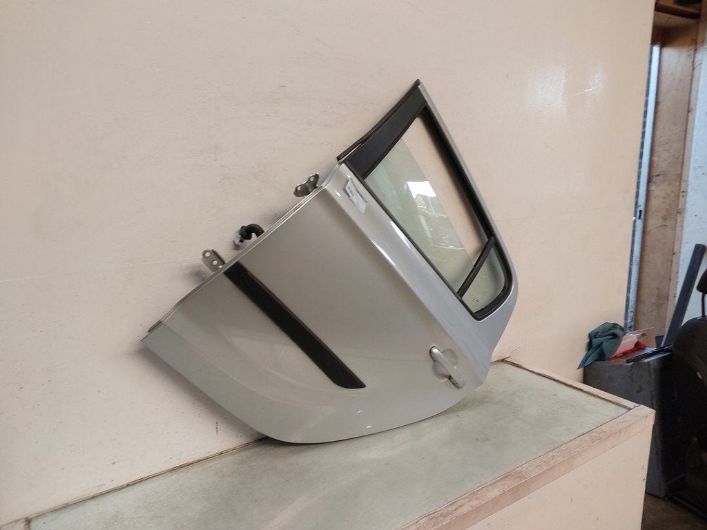 Portier Links Achter Hyundai i20 2013 770031J000, Hyundai Motor Deutschland GmbH, Gebruikt, Hyundai, Kaiserleipromenade 5, Offenbach am Main 63067, , Duitsland