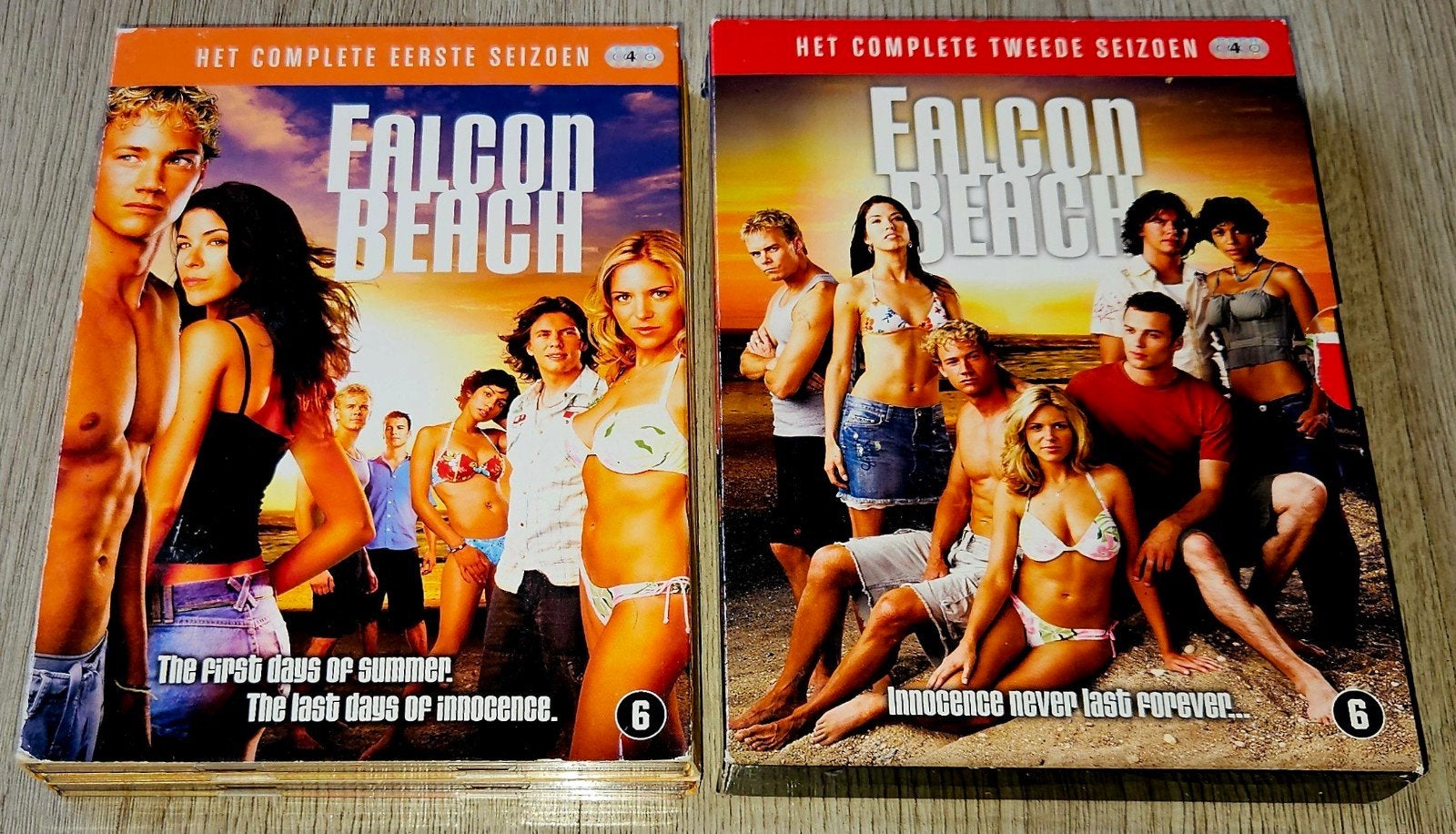 Falcon Beach - Seizoen 1 & 2 DVD Boxset, Cd's en Dvd's, Dvd's | Tv en Series, Engels, Nederlands, Ophalen of Verzenden, Zo goed als nieuw
