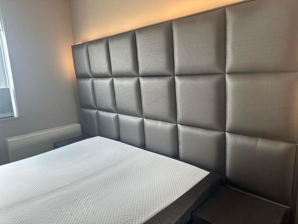Luxe bed 180x200, hoofdbord, nachtkastjes, Eric kuster stijl, Huis en Inrichting, Ophalen, Gebruikt, Bruin, Tweepersoons