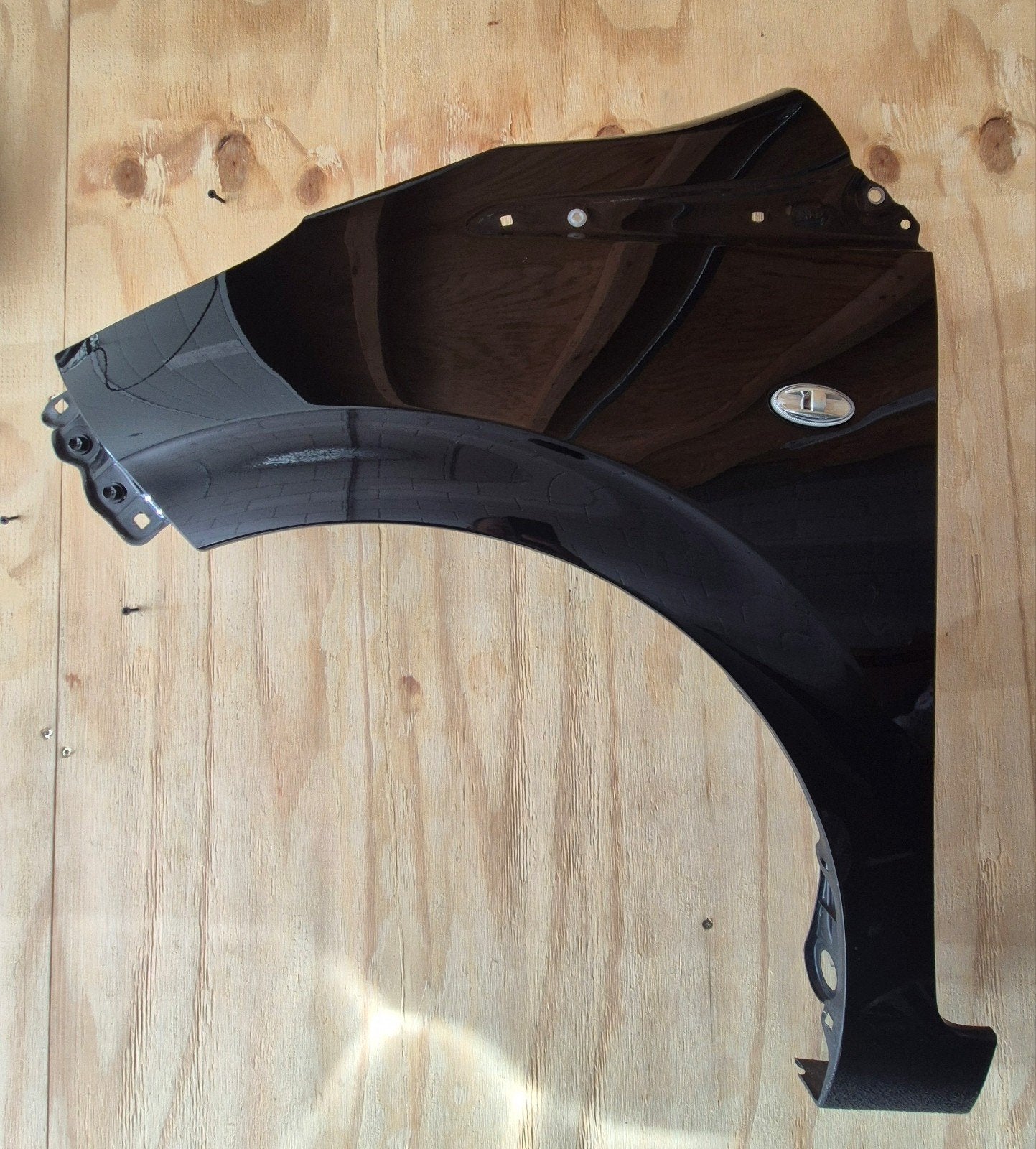 Peugeot 108 linksvoor Spatbord Zwart, Ophalen, Gebruikt, Peugeot