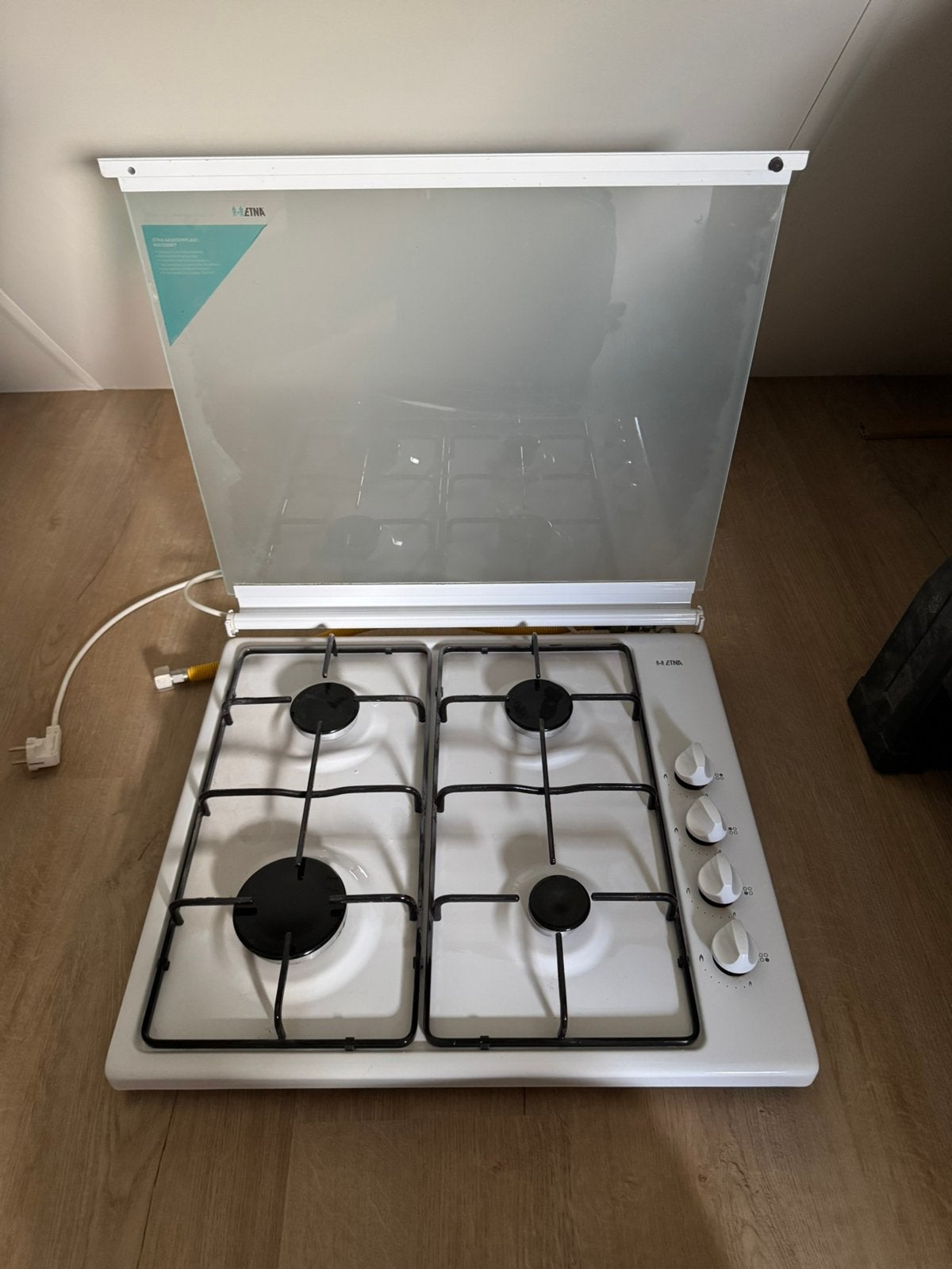 Etna gaskookplaat KGV358WIT - Zo goed als nieuw, Witgoed en Apparatuur, Kookplaten, Ophalen, 4 kookzones, Zo goed als nieuw, Gas