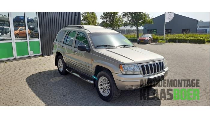 Portier 4Deurs rechts-voor van een Jeep Grand Cherokee, Jeep, Gebruikt, Deur, Ophalen of Verzenden