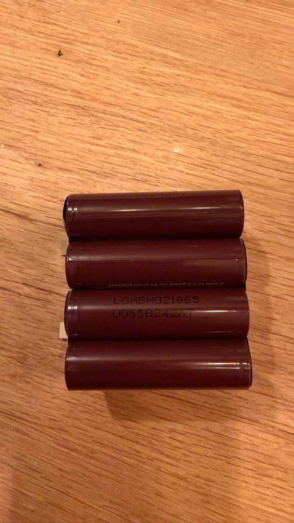 2x LG HG2 18650 3000mAh 20A batterijen  Flat Top Li-ion, Ophalen of Verzenden, Nieuw, Oplaadbaar