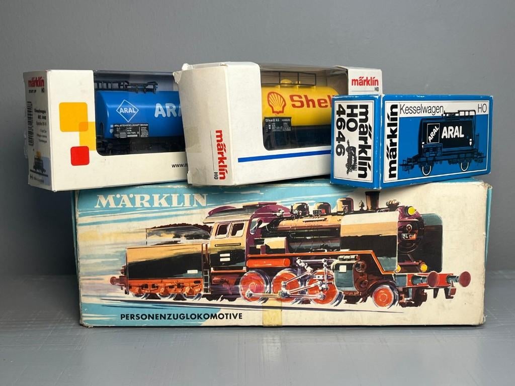 Märklin H0 Stoomloc BR 24 058 met Shell & Aral Ketelwagens –, Hobby en Vrije tijd, Modeltreinen | H0, Wisselstroom, Ophalen of Verzenden