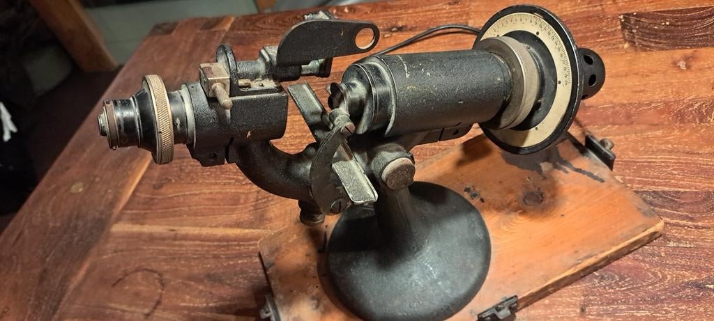 Antieke spectroscoop , lensometer ,abbe refracto microscoop?, Ophalen of Verzenden