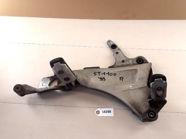 ST1100 1990 - 2001 Honda D1-34820