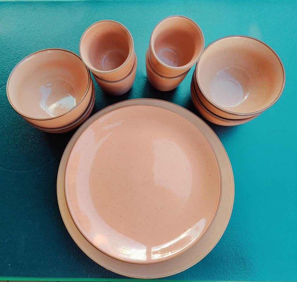 16 delig servies, Ophalen, Zo goed als nieuw, Schaal