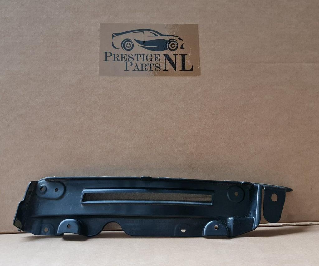 Voorbumper Luchtuitlaat Audi RS3 Facelift Links 8V4807342, Gebruikt, -, Voor, -
