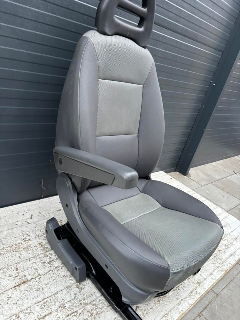 Stoel links Fiat Ducato Citroen Jumper Peugeot Boxer, Tymtop5@gmail.com, 3161ek, Tymtop, Ophalen of Verzenden