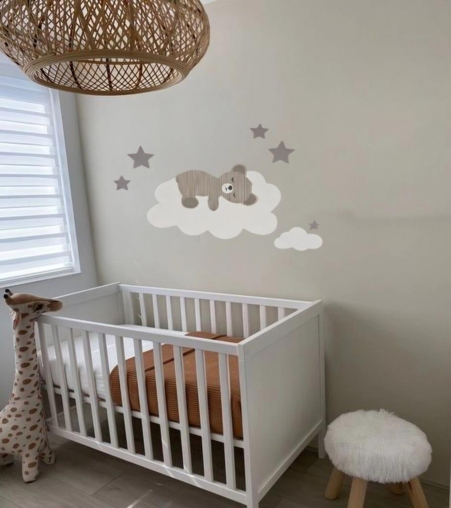 Behang muursticker teddybeer op wolk babykamer, Ophalen of Verzenden, Nieuw, Jongetje of Meisje