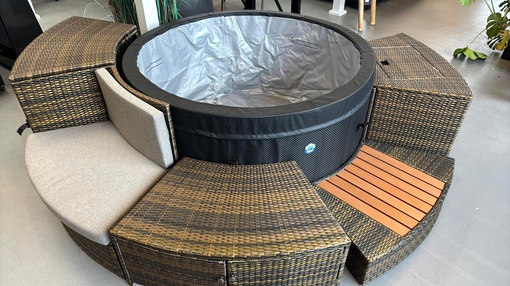 NetSpa Ice 5 KW met meubel surround jacuzzi en ijsbad in één, Ophalen, Nieuw, Inbouw, Vast