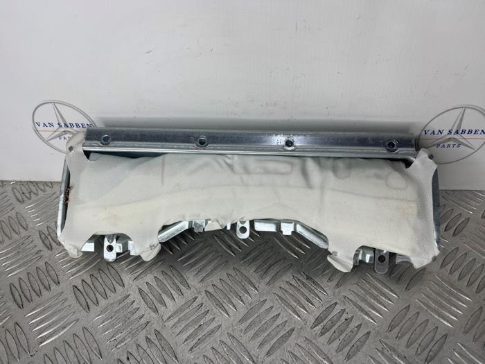 Knie airbag van een Mercedes E-Klasse, Gebruikt, -, -, 3 maanden garantie