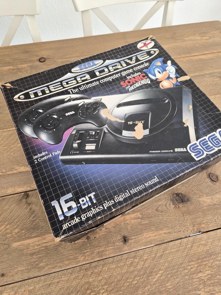Sega Megadrive Complete Set + Losse Games, Mega Drive, Met 2 controllers, Ophalen of Verzenden, Gebruikt