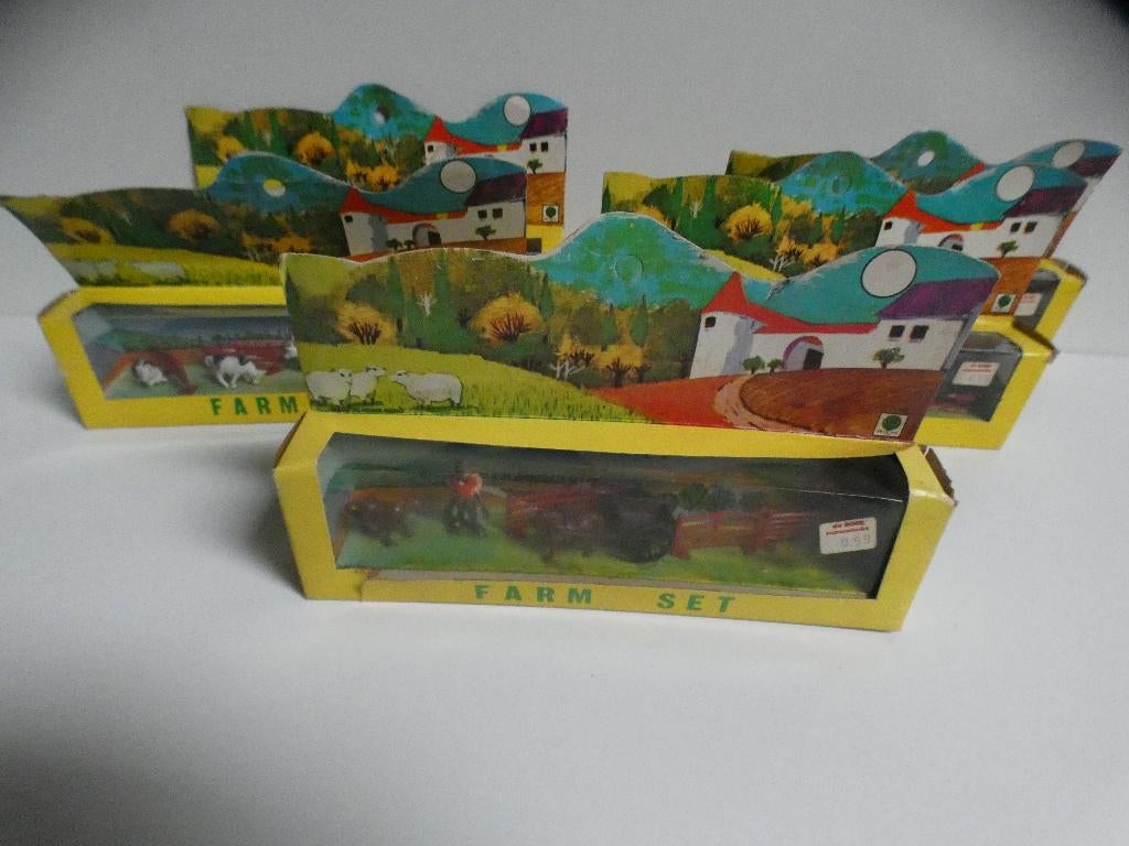 Te koop 5 sets vintage scenery boerderij voor H0 spoor, Overige merken, Gelijkstroom, Brug, Tunnel of Gebouw, Nieuw