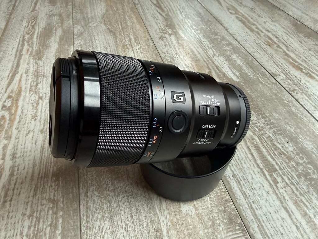 Sony FE 90mm f2.8 Macro, Ophalen of Verzenden, Gebruikt, Macrolens