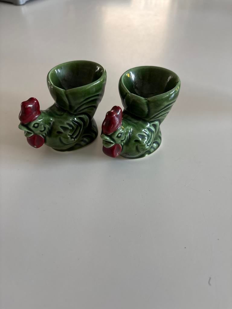 Set van 2 vintage eierdopjes in de vorm van een haan, Ophalen of Verzenden, Gebruikt, Overige materialen, Los bestek