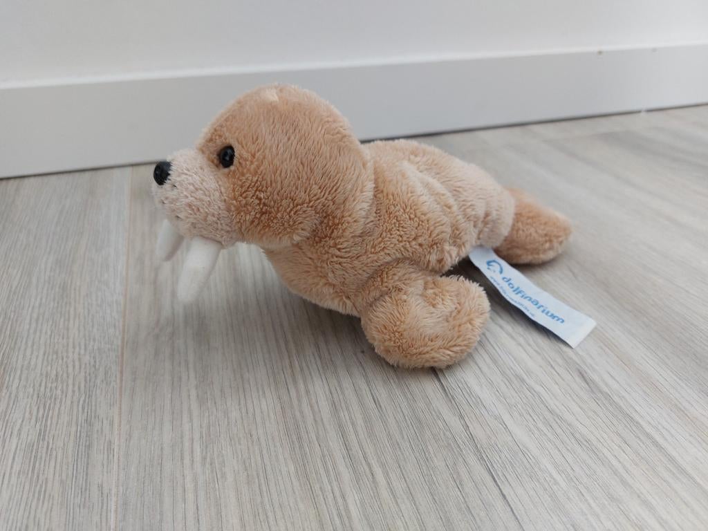 Knuffel dolfinarium walrus zeekoe bruin K9017, Kinderen en Baby's, Speelgoed | Knuffels en Pluche, Zo goed als nieuw, Overige typen