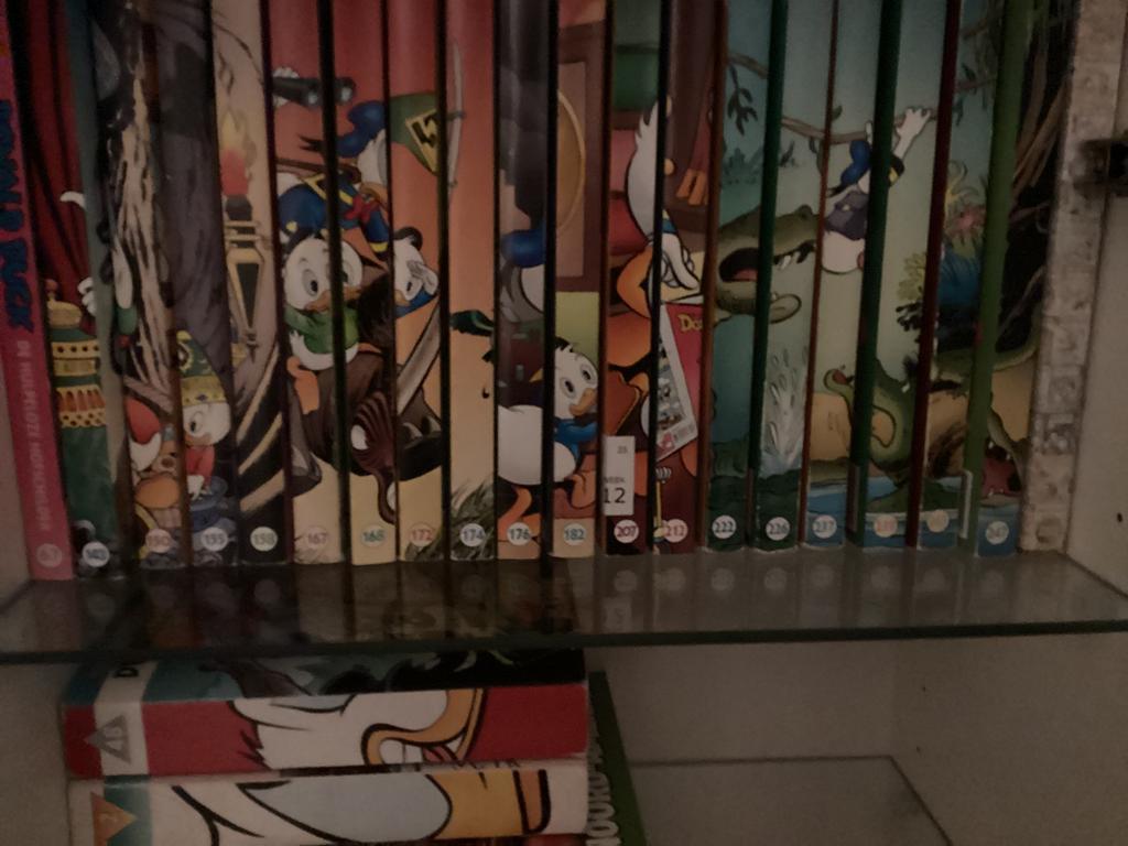 Heel veel Donald ducks, normaale en Pockets., Boeken, Strips | Comics, Zo goed als nieuw, Meerdere comics, Europa, Ophalen of Verzenden