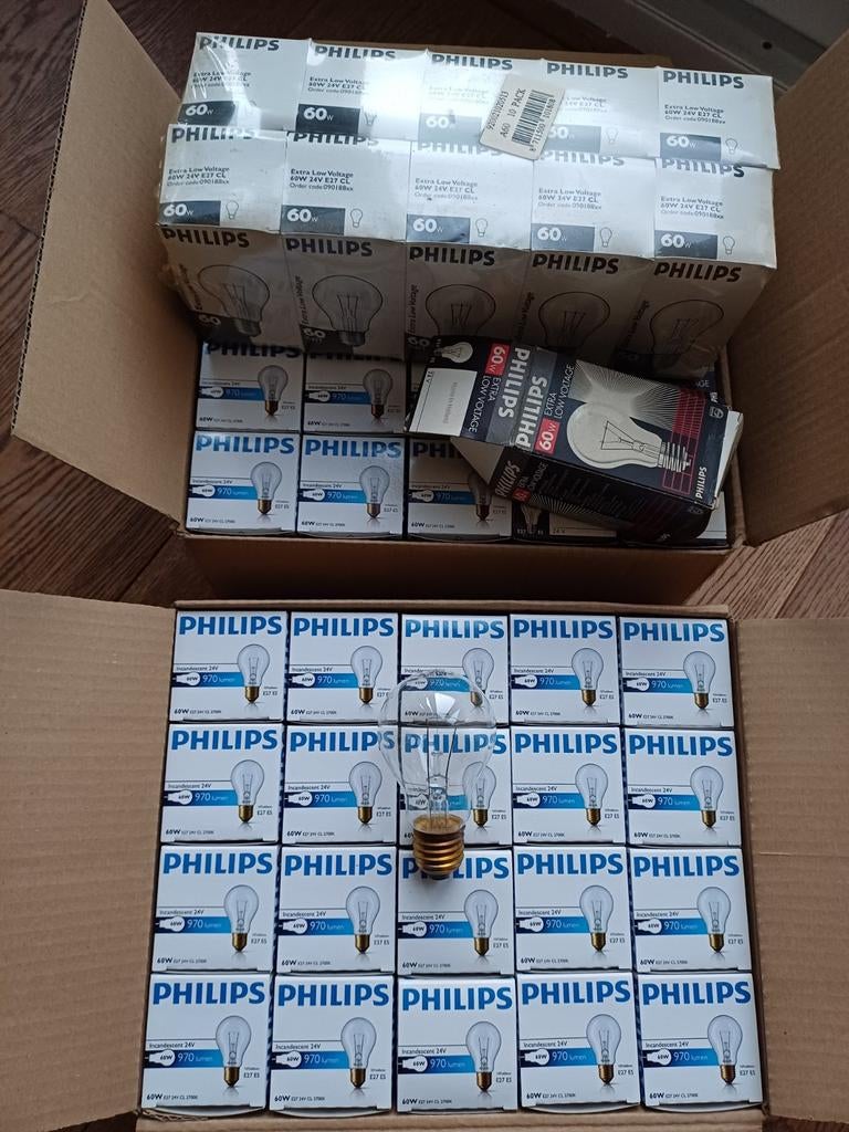 51x Philips gloeilampen 24 Volt 60 Watt E27 fitting, Ophalen of Verzenden, Nieuw, E27 (groot), Gloeilamp