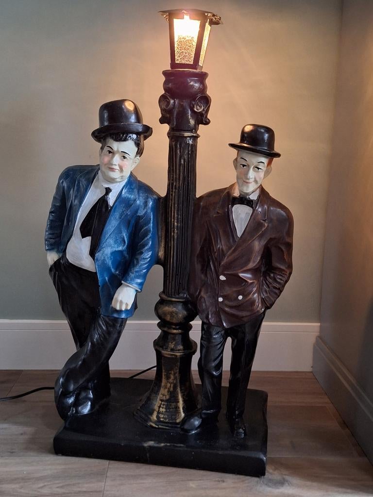 Groot Laurel & Hardy Beeld met Verlichting, Ophalen, Gebruikt