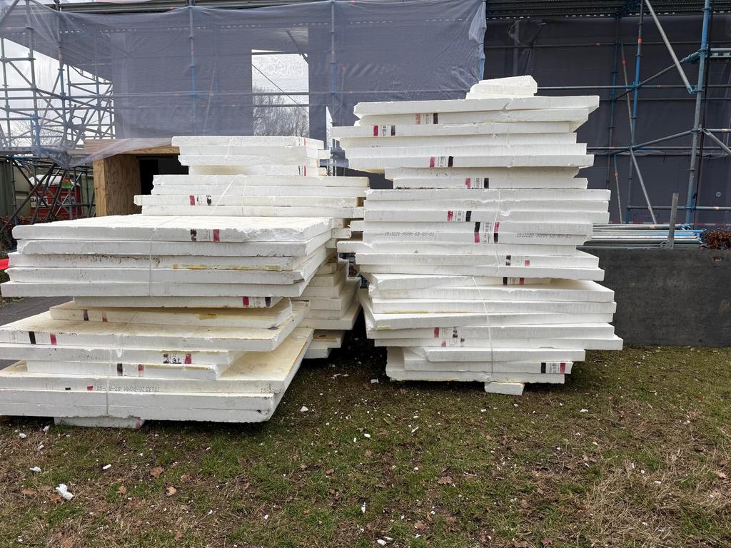 1000 m2    Piepschuim ( droog )  90 dik, Ophalen, Zo goed als nieuw, Piepschuim (Tempex), 15 m² of meer