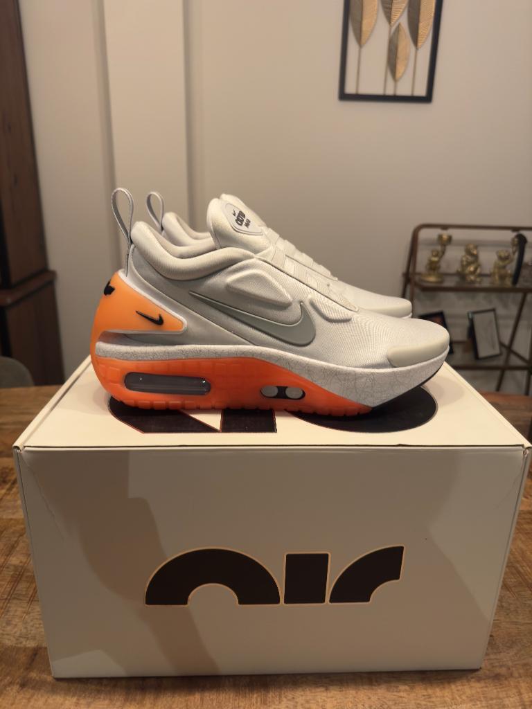Nike Adapt Auto Max Infrared - maat 42, Kleding | Heren, Schoenen, Verzenden, Wit, Nike, Nieuw