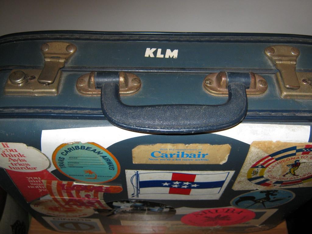 KLM koffer Orgineel Jr 70. met stickers vanaf 1970, Verzamelen, Ophalen of Verzenden, Gebruikt, Overige typen