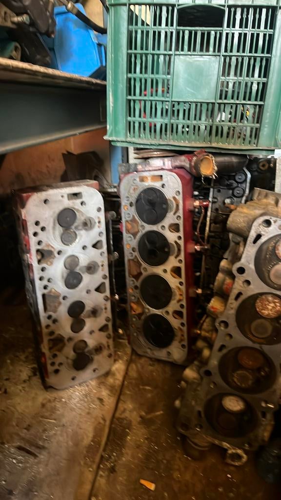 Diverse peugeot indenor cilinder koppen, Ophalen, Gebruikt, Motor en Techniek, Zeilboot of Motorboot