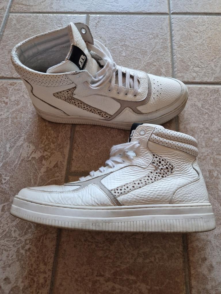 Maruti witte leren hoge sneakers - maat 42, Kleding | Dames, Schoenen, Wit, Ophalen of Verzenden, Maruti, Sneakers of Gympen